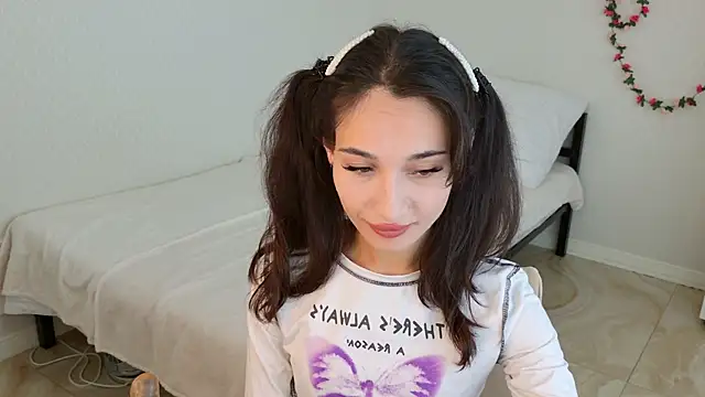 Eleonora_Sun webcam