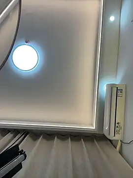 JUJU0616 webcam