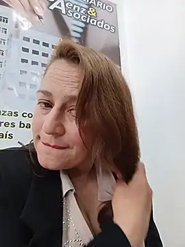 LUISA--30 webcam