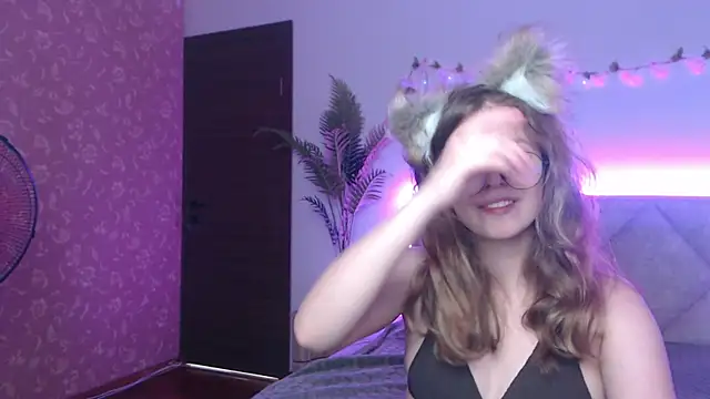 AnniBrown_ webcam