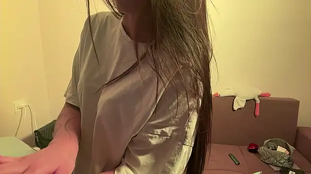 SabraMyra webcam