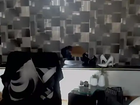 CandyGirl30 webcam