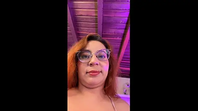 Miaaa_Peach webcam