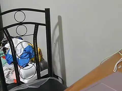 mavis_asian webcam