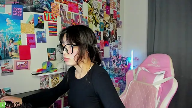AlishaTempt webcam