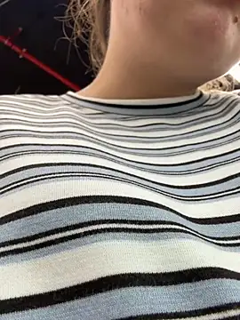 Sara_Hug webcam