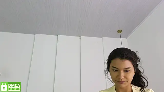 sexychanell_18 webcam