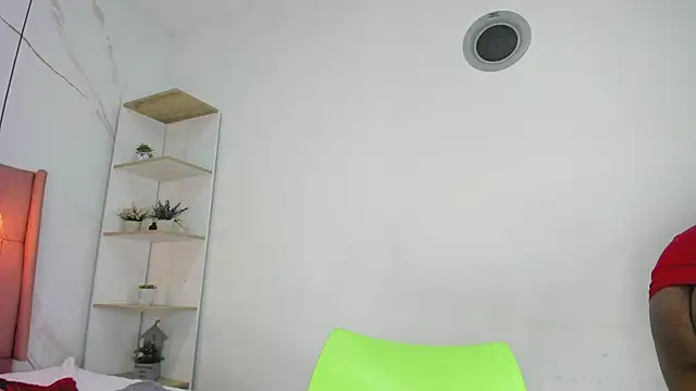 Belle_Brunette webcam