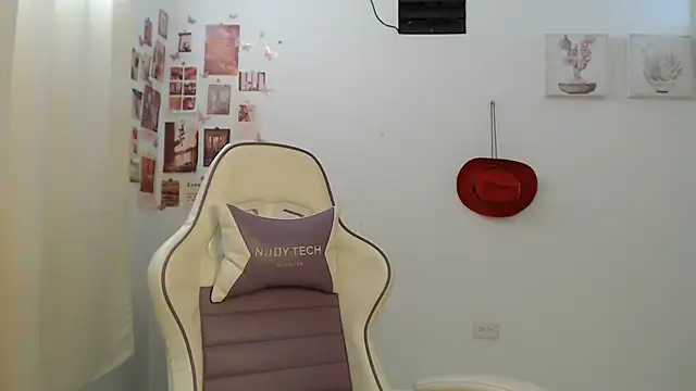 InocentHeaven1 webcam