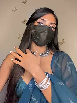 Lovely_Babiee live cam on StripChat