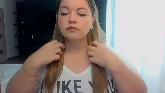 cute__cherry webcam
