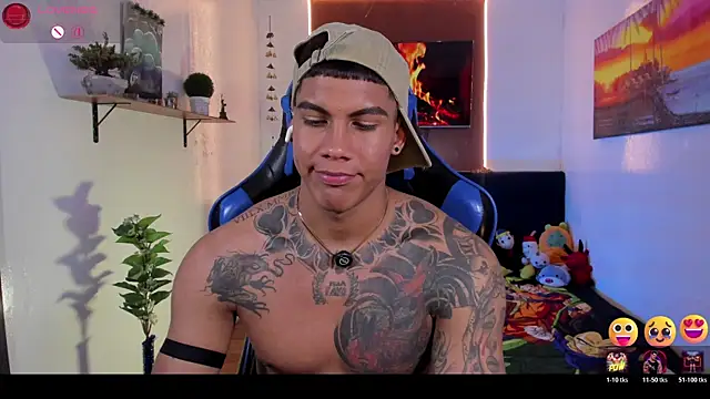Damian_latinxxx live cam on StripChat