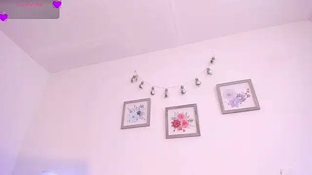 mely_rosse_ live cam on StripChat