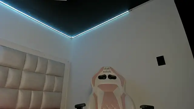 peyton__wat webcam
