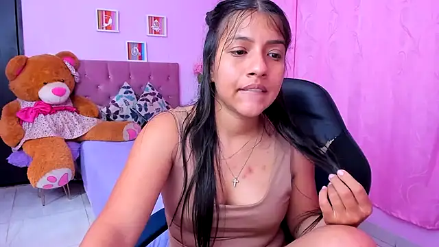 zara_cute webcam