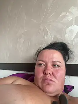 SunnyLeila2101 webcam