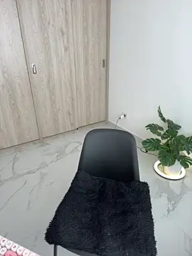 meli_ortiz_ - Meli_ortiz_'s free webcam - UK Sex Cams