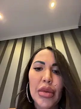 ANGELIKA7741