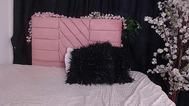jazmin_crown live cam on StripChat