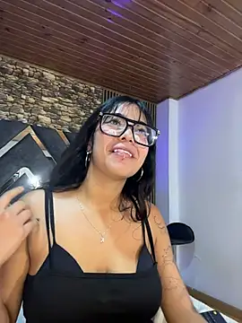 Amy_channel webcam