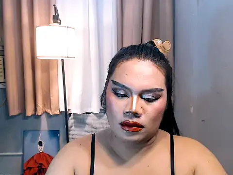 TSbrianaHugeCock webcam