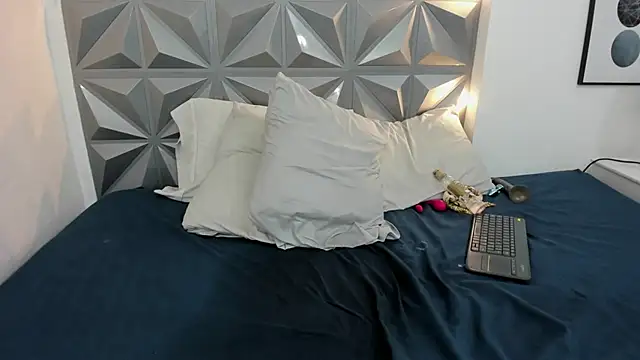 esmeralda_jenn11 webcam