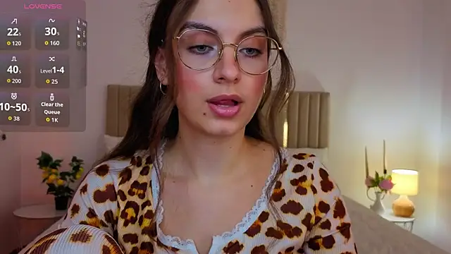 Real_cutie1 webcam