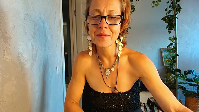 LioraWeiss webcam