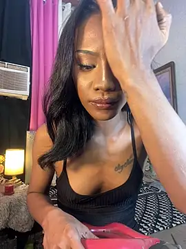 Tarah_victoria_collins webcam