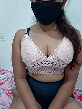 Aarti909090 webcam