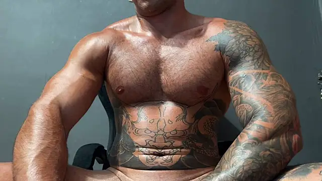 Mr_YourGod webcam