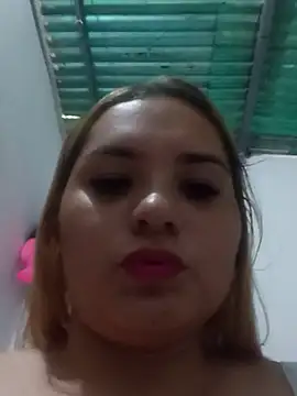 Heidi666 live sex cam