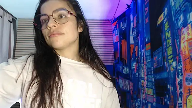 rosse_2504 live cam on StripChat