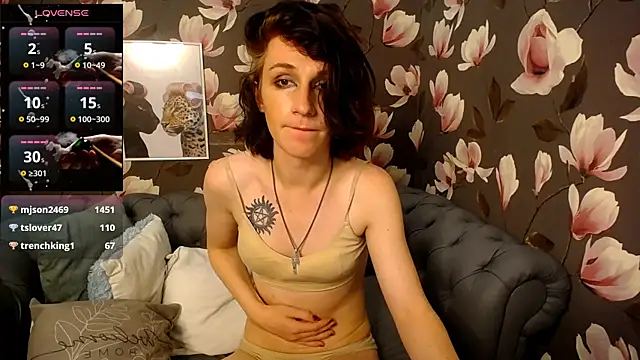 MickeQuinee webcam