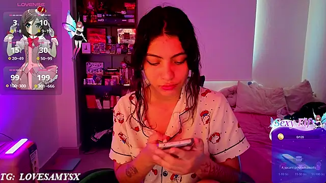Lovelyamyy webcam