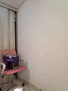 Ana_Luucia live sex cam