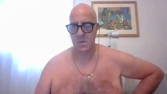 ANONIMO7735 live cam on StripChat
