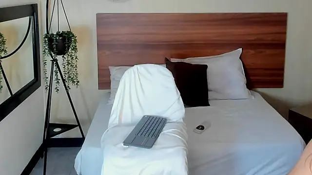 SamayRyann webcam