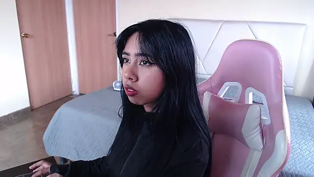 AyameFoxy webcam