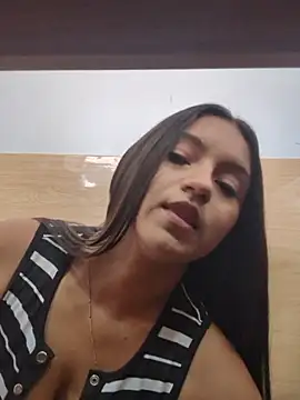 DulceCaroX live cam