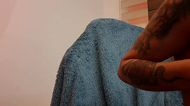 selene_red_ - Selene_red_'s free webcam - UK Sex Cams
