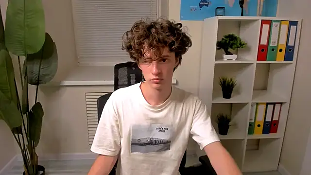 LukeSweet webcam