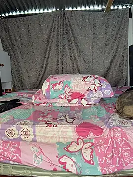 Soe_Lara webcam