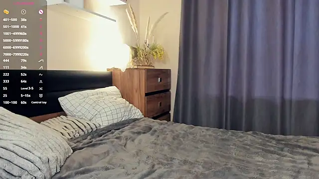 MaryJacksoon webcam