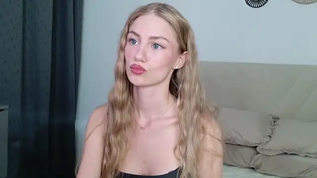 GabriellaOlsen webcam