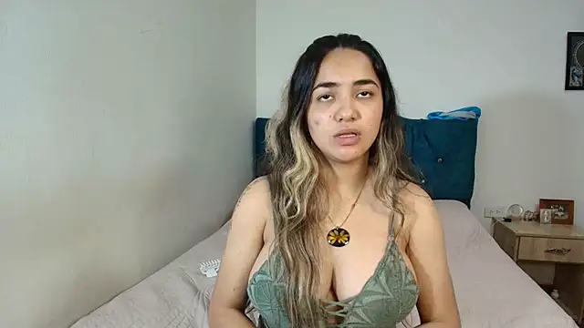 Naughty_Nights_Live webcam
