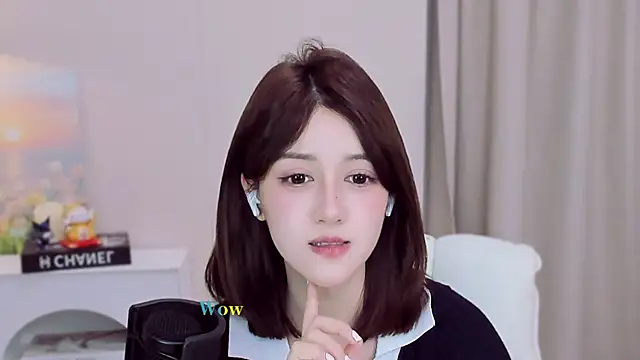 milk-tea- webcam