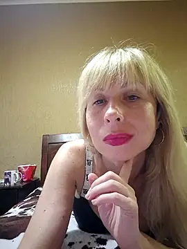 SelinaLovqx webcam