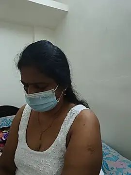 tamil_manjalmaami webcam