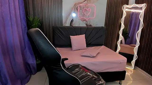 Krysstal_tay1 webcam